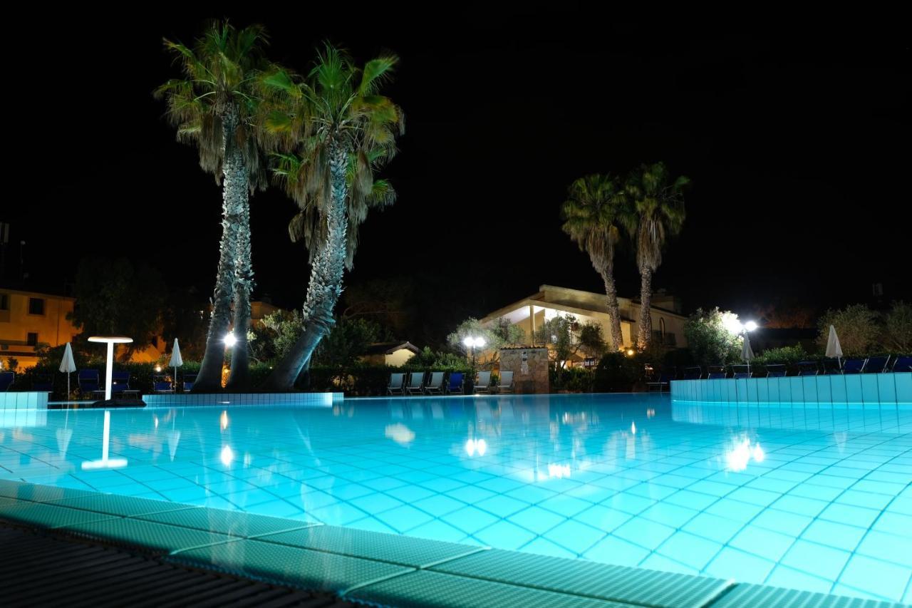 Horse Country Resort Congress & Spa - Hotel Ribot Arborea Eksteriør bilde