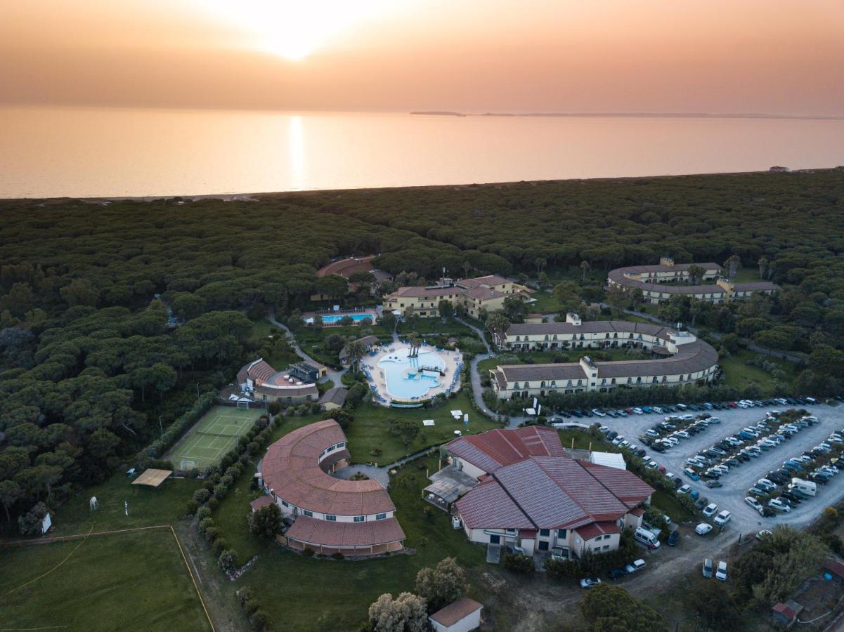 Horse Country Resort Congress & Spa - Hotel Ribot Arborea Eksteriør bilde
